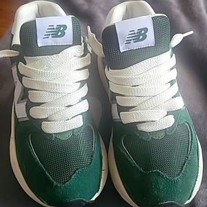 Womans New balance 57/40